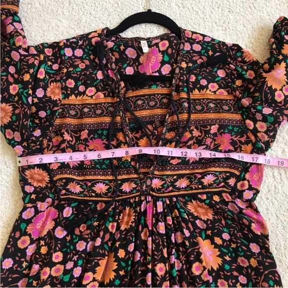 Wintergarden Boho Midi Dress - Picture 10 of 11